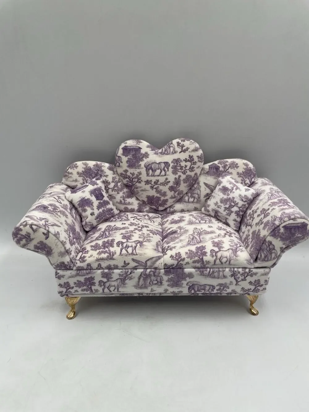 Jewelry Box Organizer Velvet Sofa Shaped/Greek Mythology Design/Lilac & White